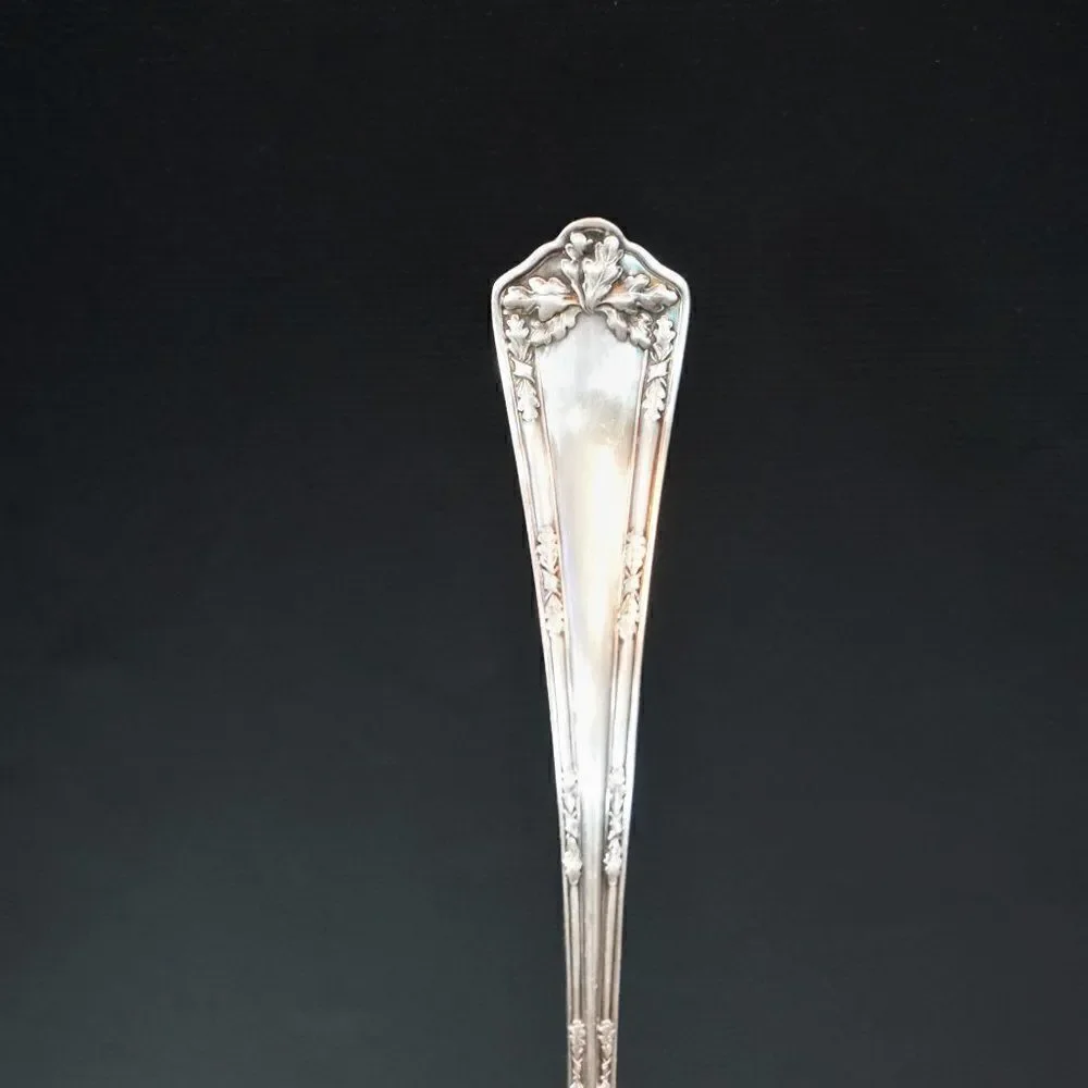 Antique Silver Plate WM Rogers Son Fair Oak Pattern Gravy Ladle Spoon Pat Pend